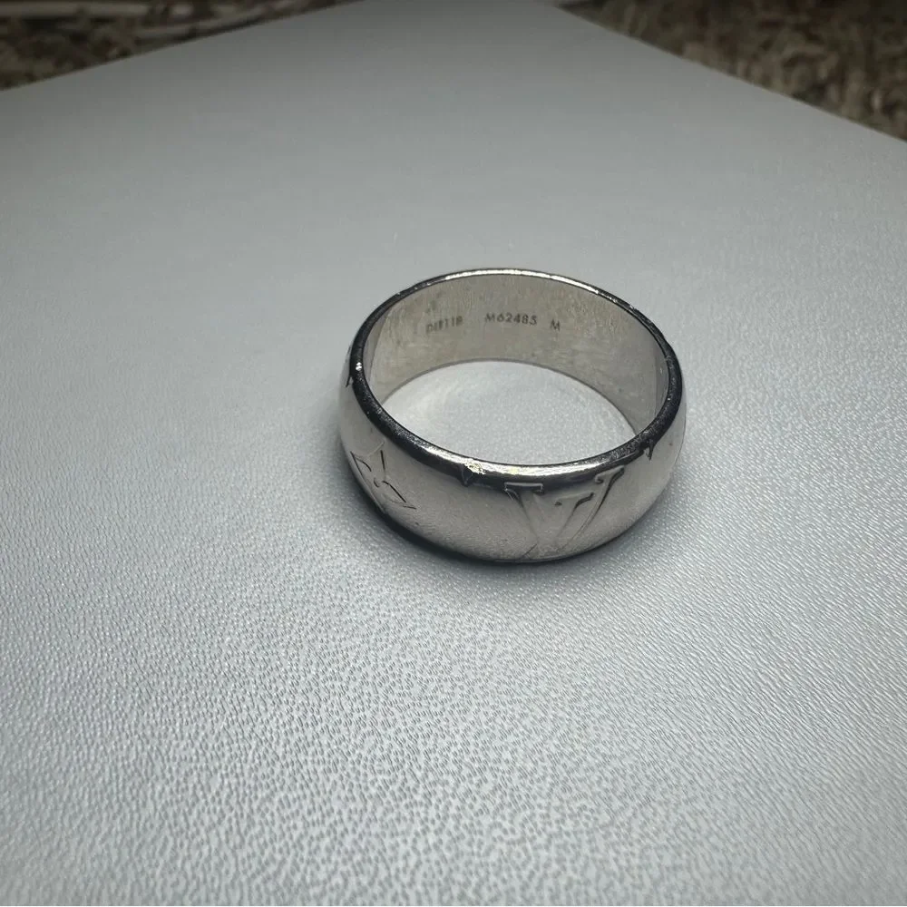 Louis Vuitton Silver Monogram & Fleur-De-Lis Ring M62485 Band Ring Auth